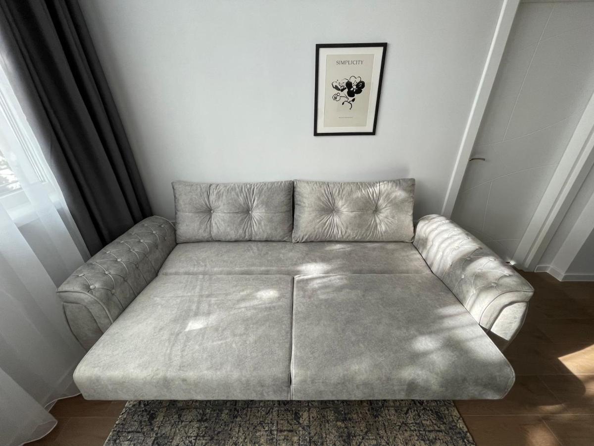 Vanquish Central Apartment Варна Екстериор снимка